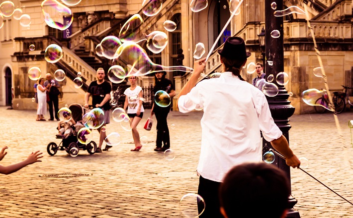 Dance of Bubbles