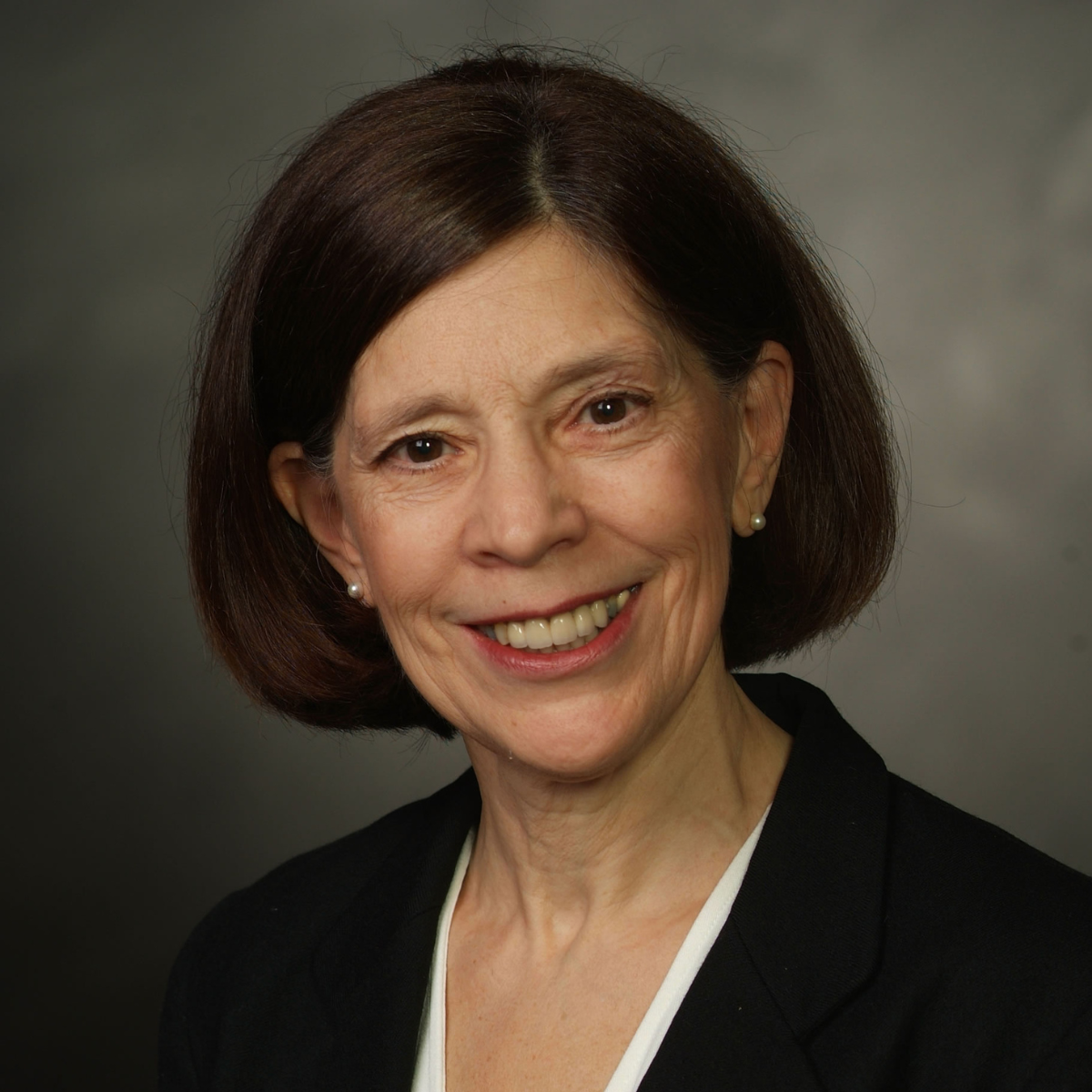 Headshot of Sarah Henrich
