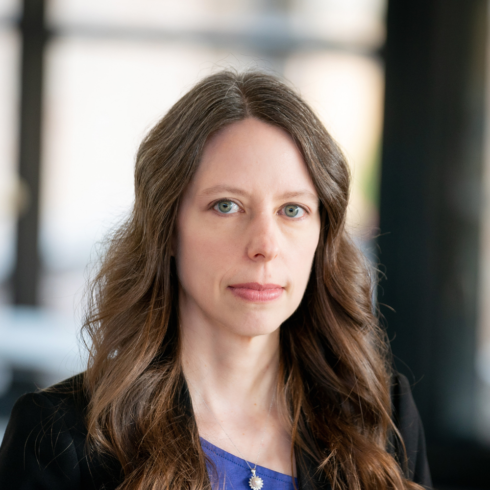 Jennifer Pietz headshot