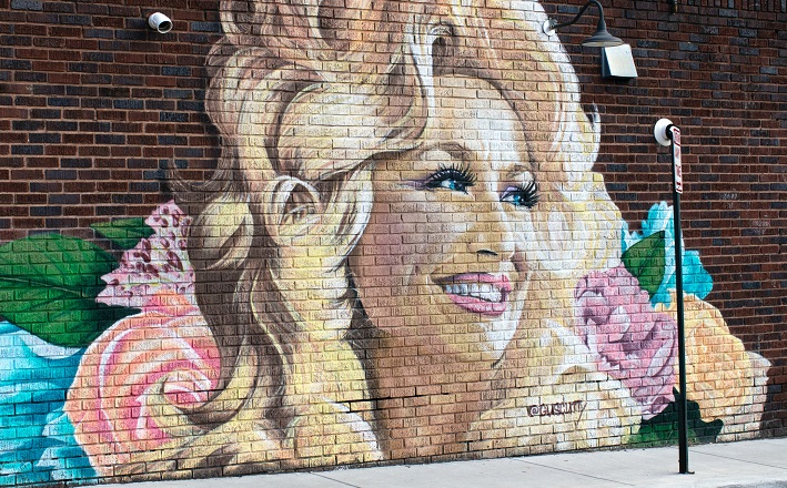 Mural of Dolly Parton