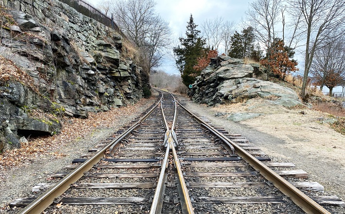 merging mail tracks