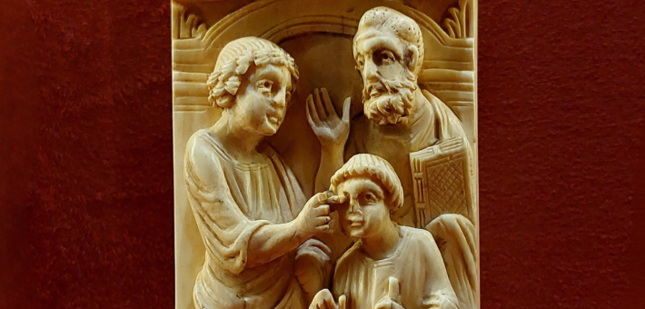 Photo of an ivory box cover with the 