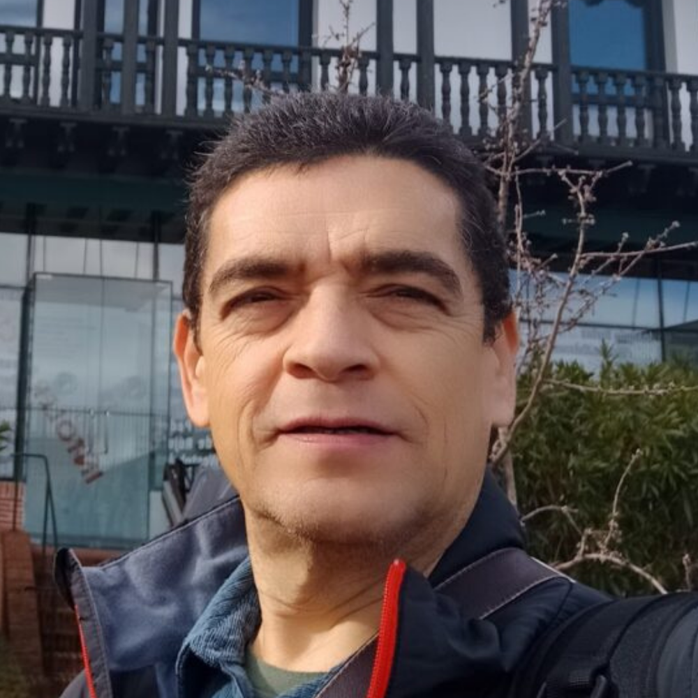 moises perez espino