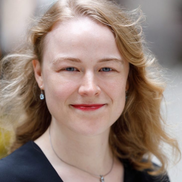 Headshot of Leslie Virnelson